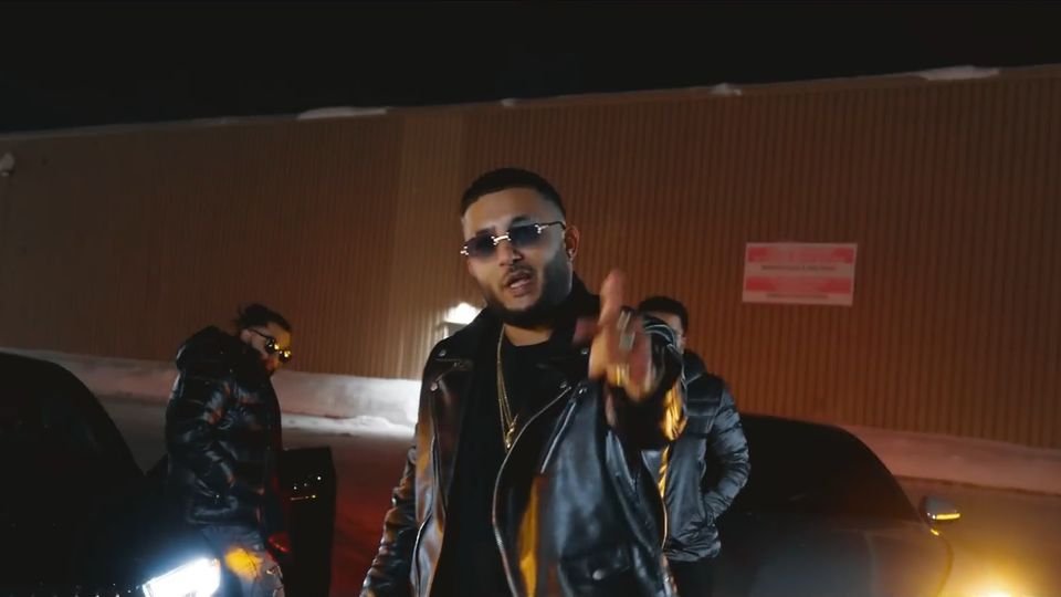 Frame 1 from Benz