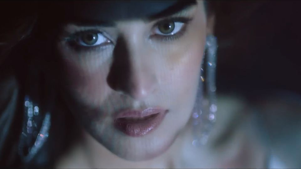 Frame 1 from Ek Baat Keh Raha Hoon