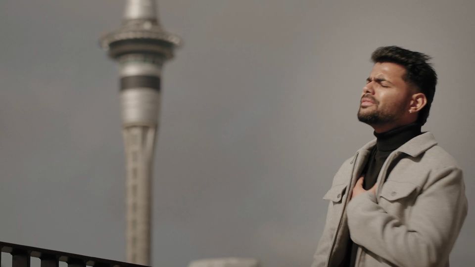 Frame 3 from Naina Rehnde Roye